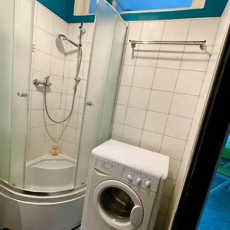 Super Square Metro X2 Fast Wifi 55'tv Netflix Hbo Appletv+ Amazontv Apartment Warsaw