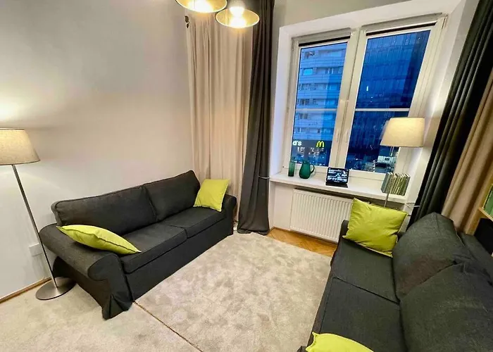 Super Square Metro X2 Fast Wifi 55'tv Netflix Hbo Appletv+ Amazontv شقة