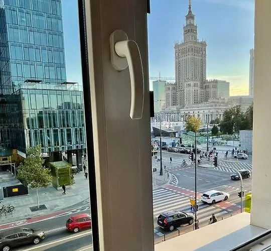 Super Square Metro X2 Fast Wifi 55'tv Netflix Hbo Appletv+ Amazontv * وارسو