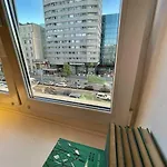 Appartement Super Square Metro X2 Fast Wifi 55'tv Netflix Hbo Appletv+ Amazontv Varsovie