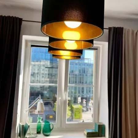 Lejlighed Super Square Metro X2 Fast Wifi 55'tv Netflix Hbo Appletv+ Amazontv Warszawa